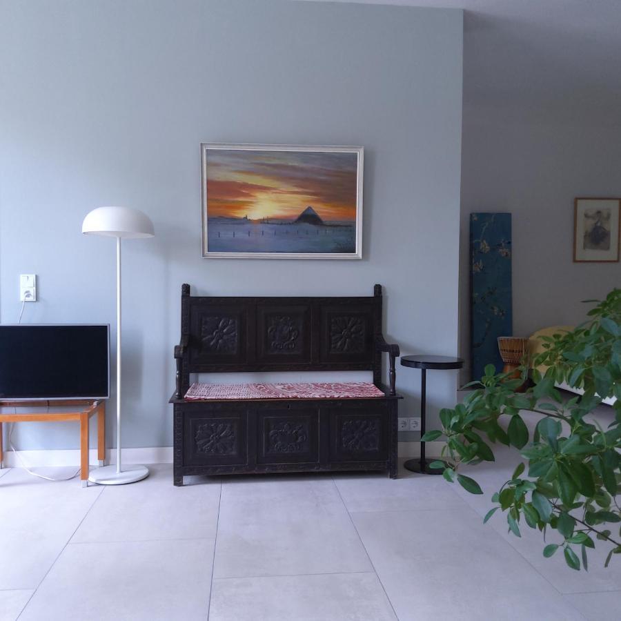 Bed & Breakfast Appartement 'T Haventje Ezinge Exterior photo